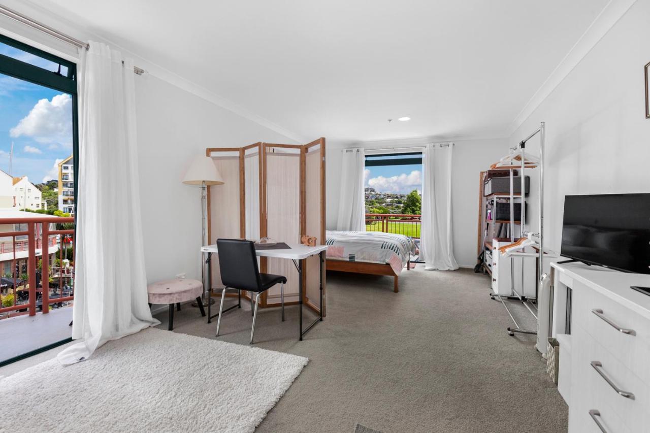 Harbourside Haven - Whangaparaoa Studio Apartment Te Whanga Екстер'єр фото