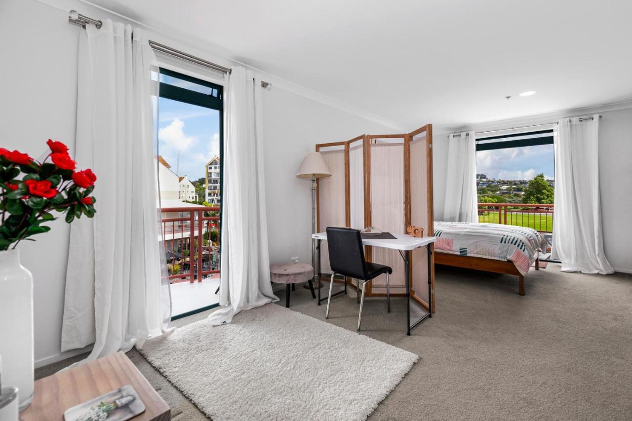 Harbourside Haven - Whangaparaoa Studio Apartment Te Whanga Екстер'єр фото